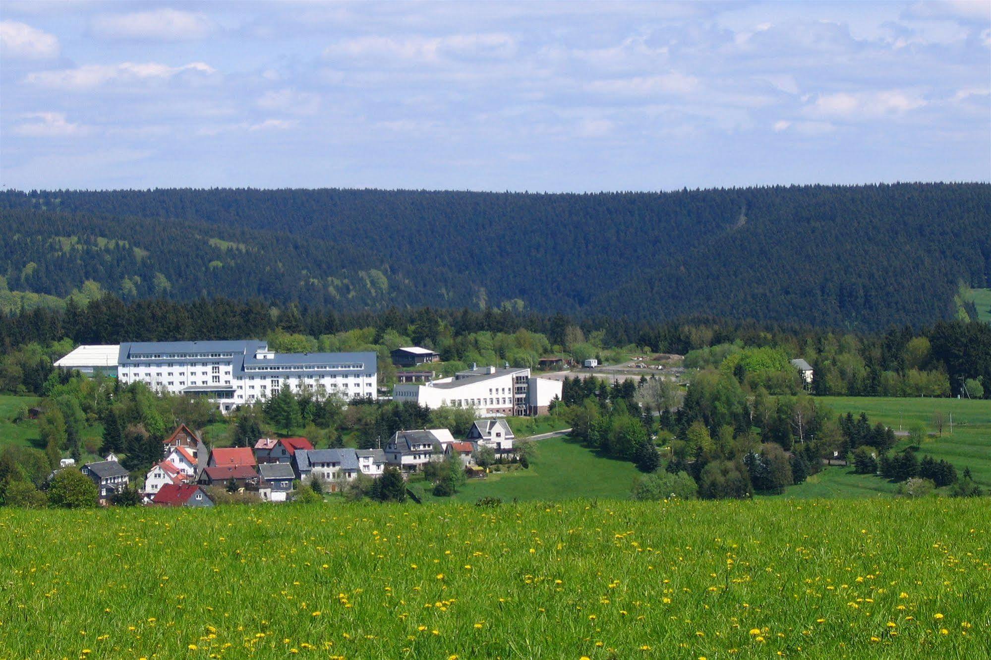 Werrapark Familienresort Hotel Heubacher Hoehe マッサーベルク エクステリア 写真